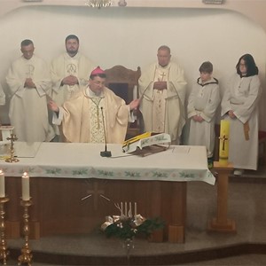 Biskup Šaško predvodio misu polnoćku u Župi Svetih Anđela u Savskom gaju